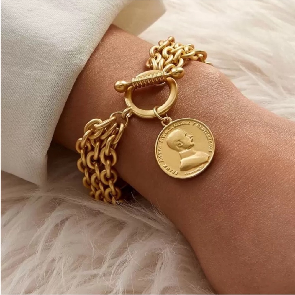 New! Gold Matte Coin Bracelet (1066) NWOT - Picture 2 of 3